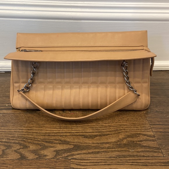 Chanel vintage bag - Picture 2 of 11